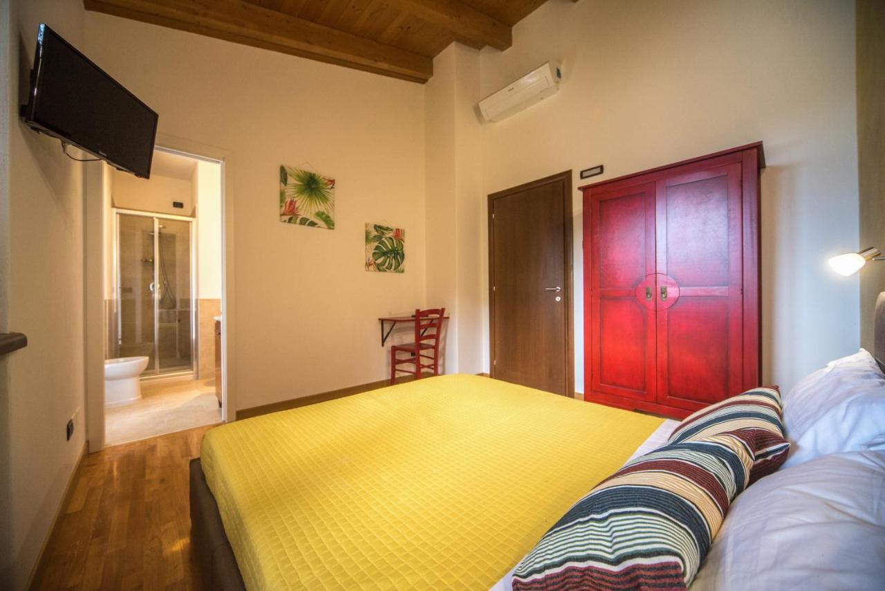 B&B Al Sentiero Caprino Veronese Luaran gambar