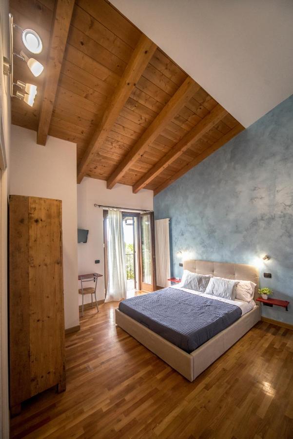 B&B Al Sentiero Caprino Veronese Luaran gambar