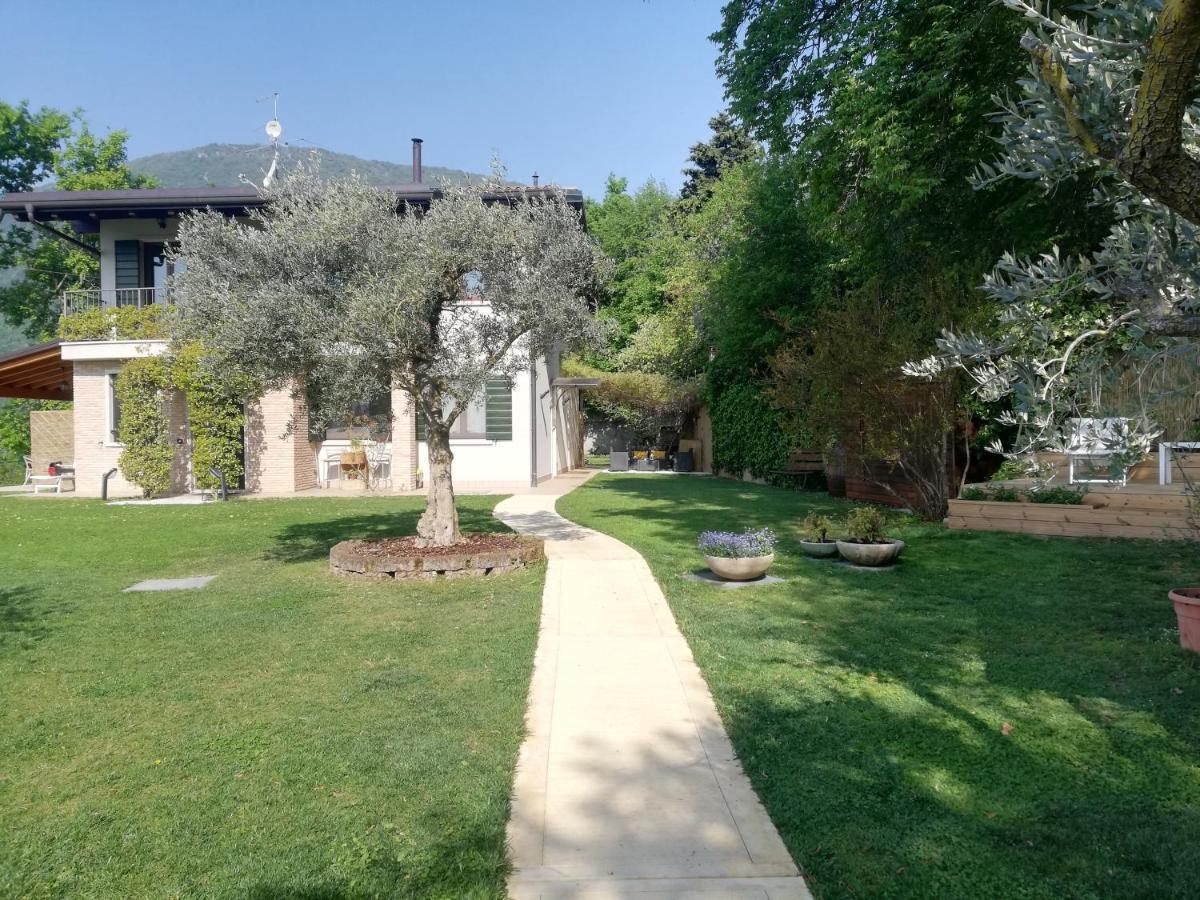 B&B Al Sentiero Caprino Veronese Luaran gambar