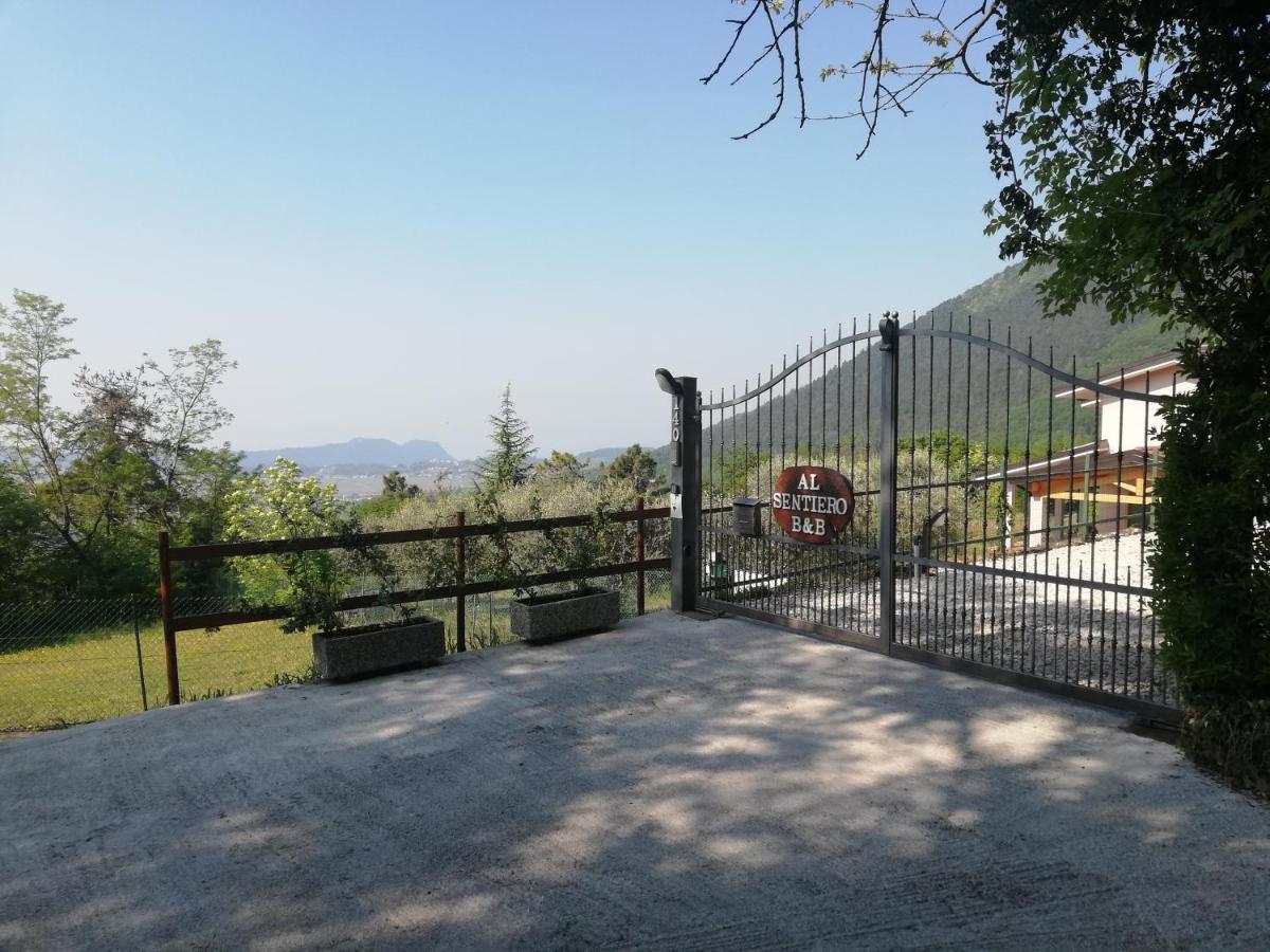 B&B Al Sentiero Caprino Veronese Luaran gambar