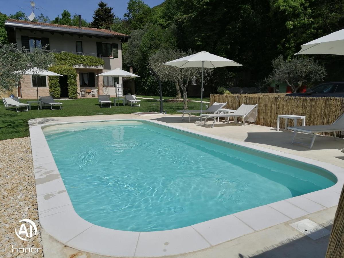 B&B Al Sentiero Caprino Veronese Luaran gambar