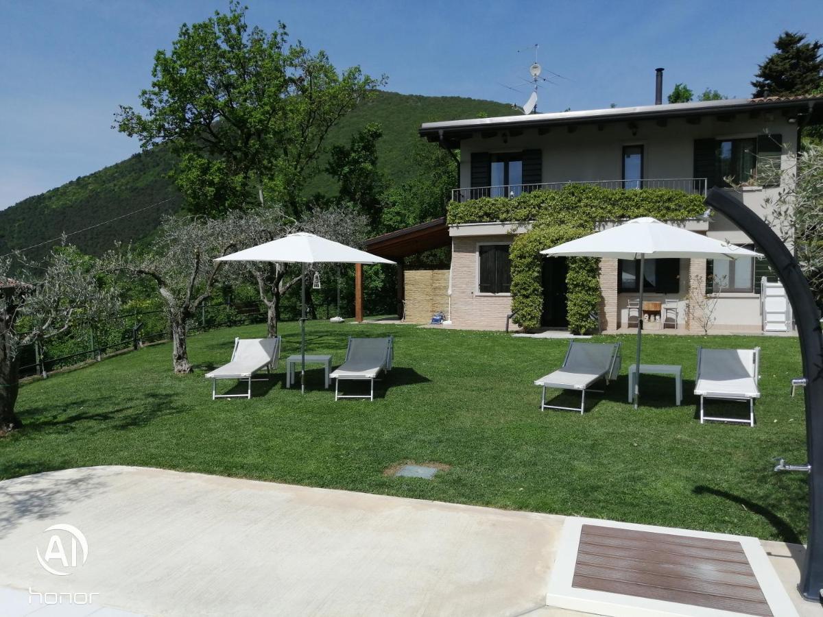B&B Al Sentiero Caprino Veronese Luaran gambar