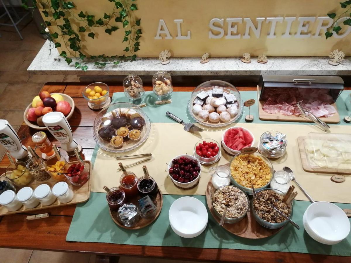 B&B Al Sentiero Caprino Veronese Luaran gambar